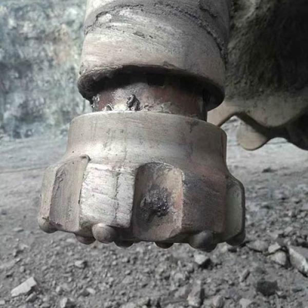 QL60 DTH Bit Case Study: 70% Longer Life in Russian Iron Mine | MSD